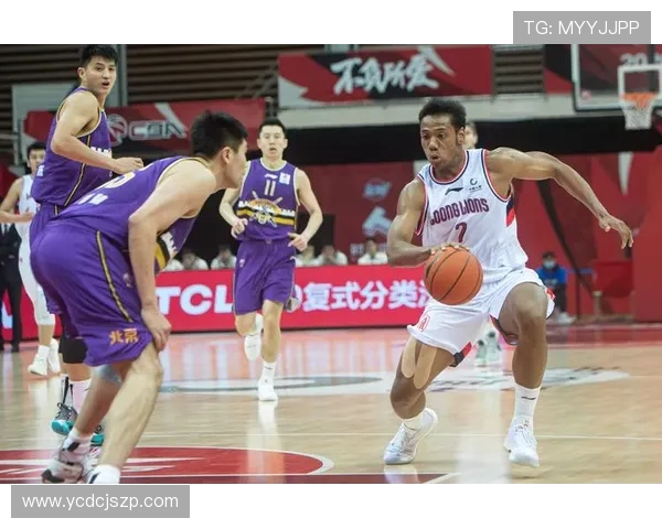 广州篮球队比赛经验分析与数据表现探讨及其影响因素研究